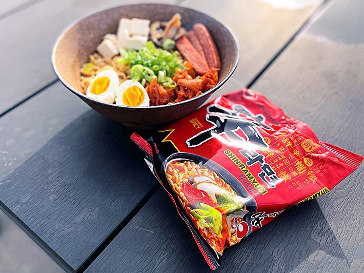 shin ramyun opskrift koreansk ramen