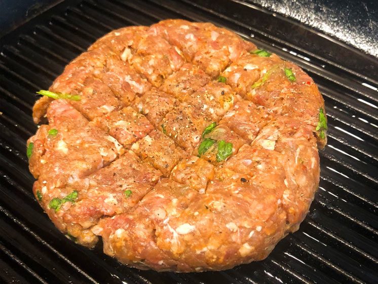 thailandsk inspireret burger